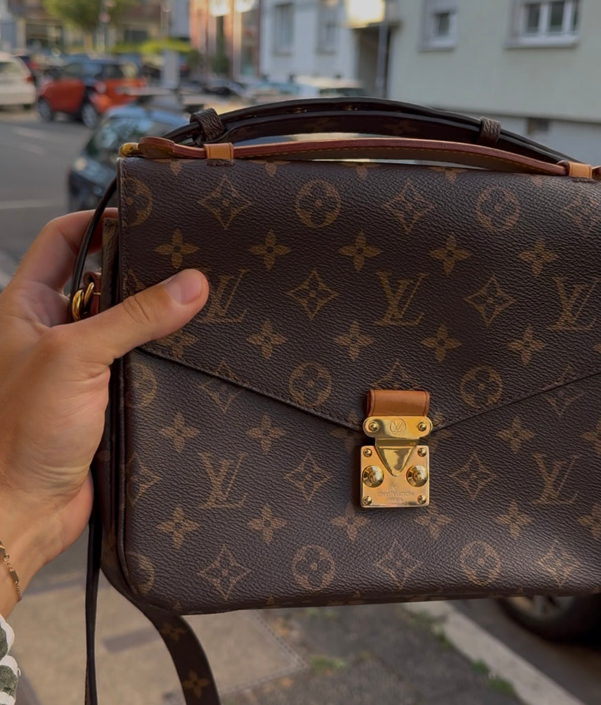 Pochette Metis Monogram Canvas