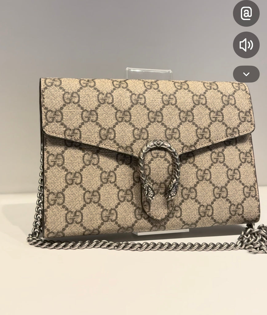 Gucci Dionysus Brieftasche mit Kettenriemen