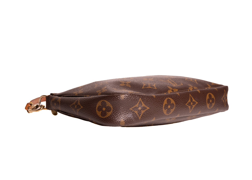 Pochette Monogram Canvas