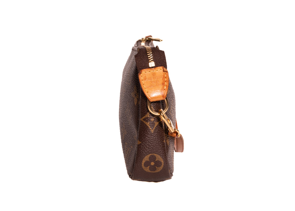 Pochette Monogram Canvas