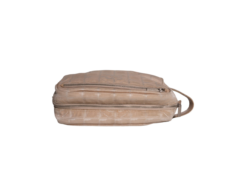 Chanel Cosmetic Clutch Travel Line