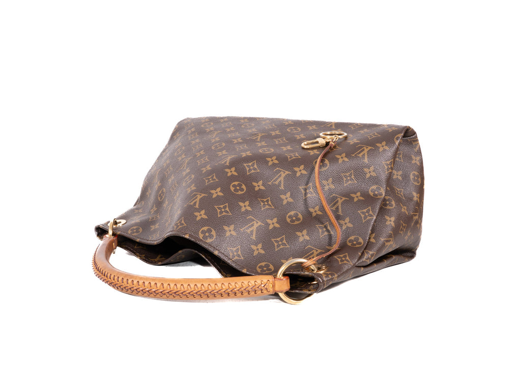 Artsy MM Monogram Canvas