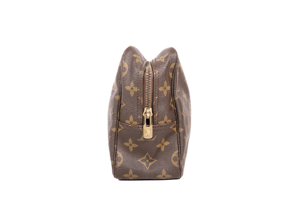 Trousse Toilette Monogram Canvas 28