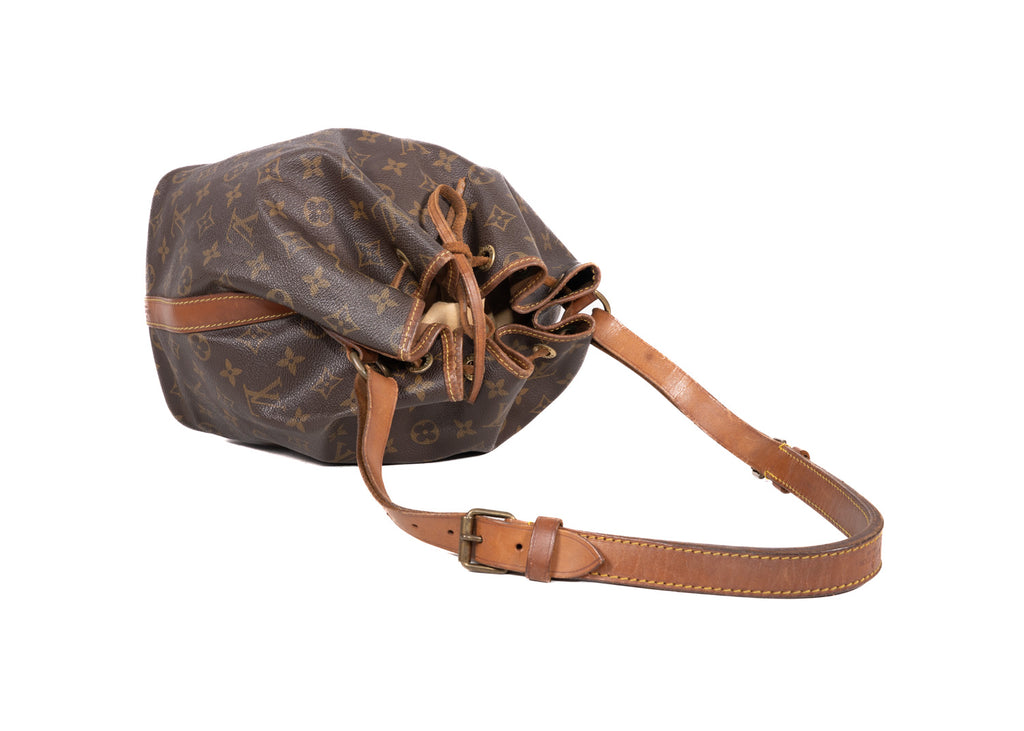 Noe Monogram Canvas Petit