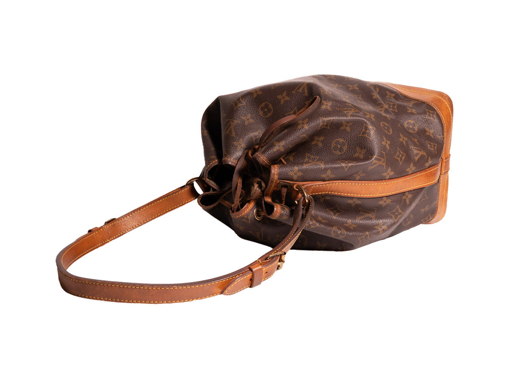 Noe Monogram Canvas Grande