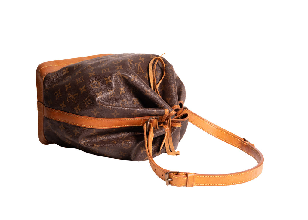 Noe Monogram Canvas Grande