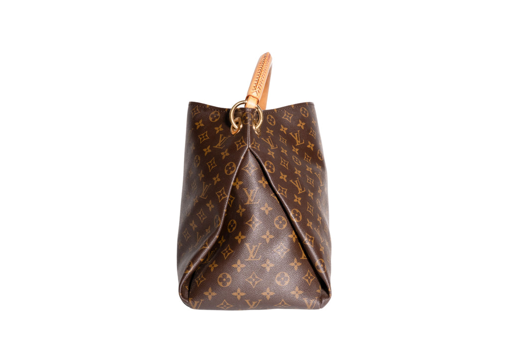 Artsy MM Monogram Canvas