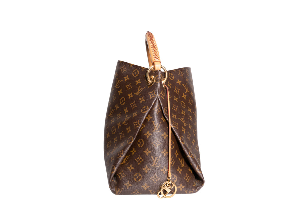 Artsy MM Monogram Canvas