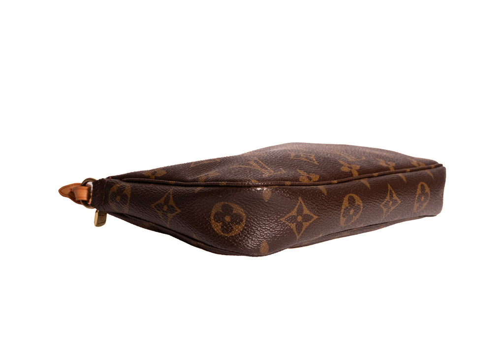 Pochette Monogram Canvas