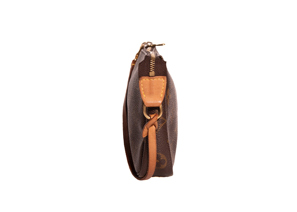 Pochette Monogram Canvas