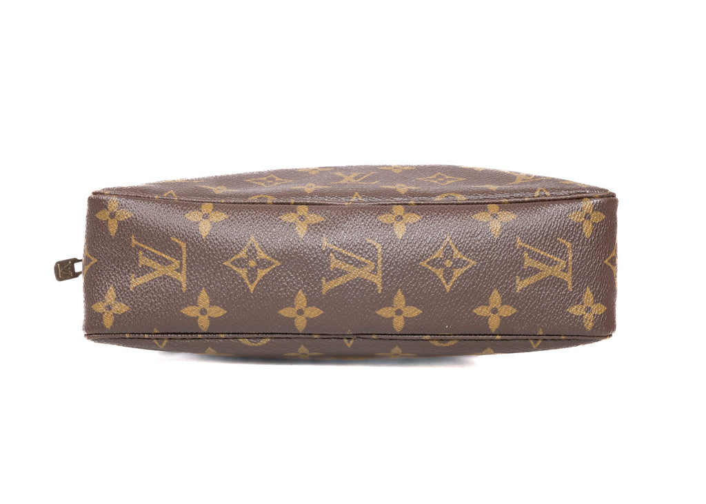 Trousse Toilette Monogram Canvas 23