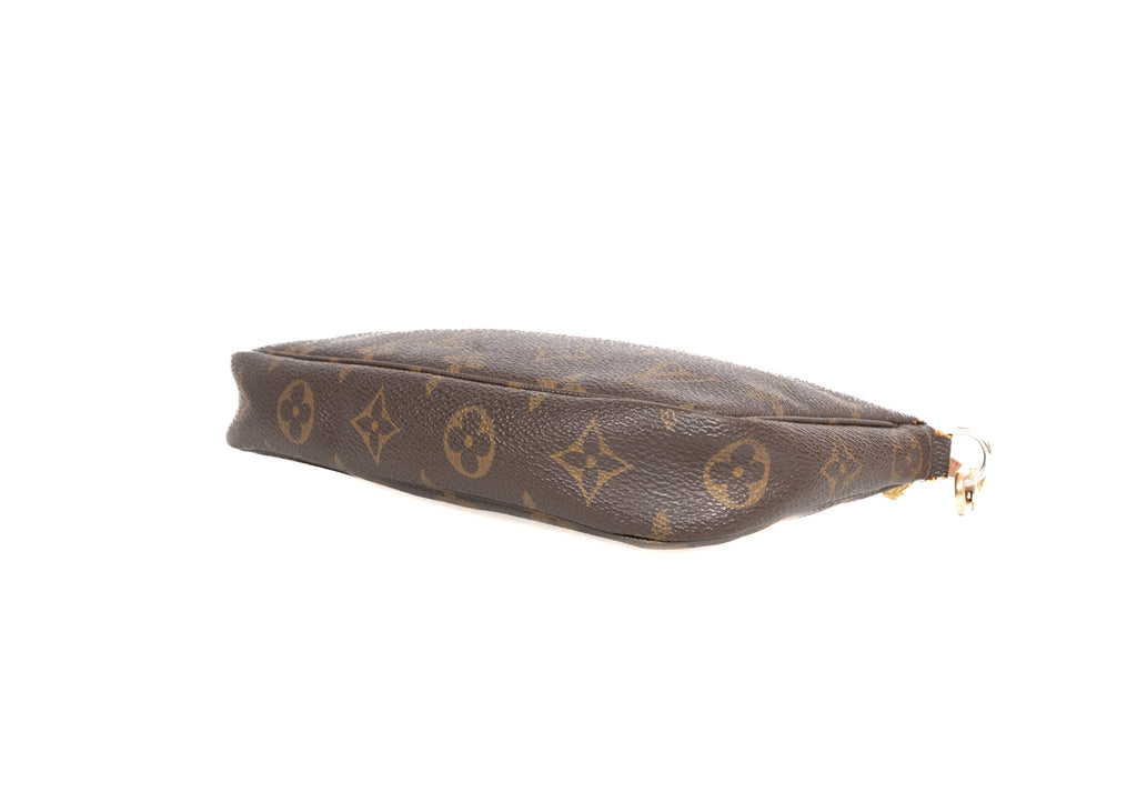 Pochette Monogram Canvas