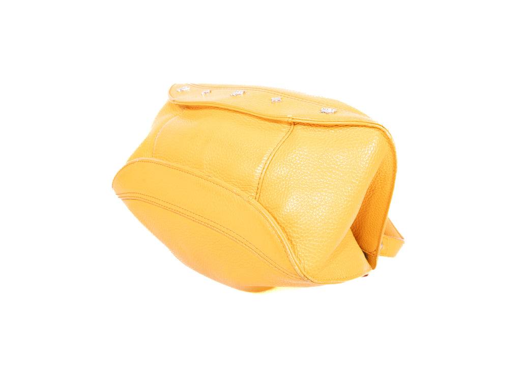 MCM Beutel gelb Leder