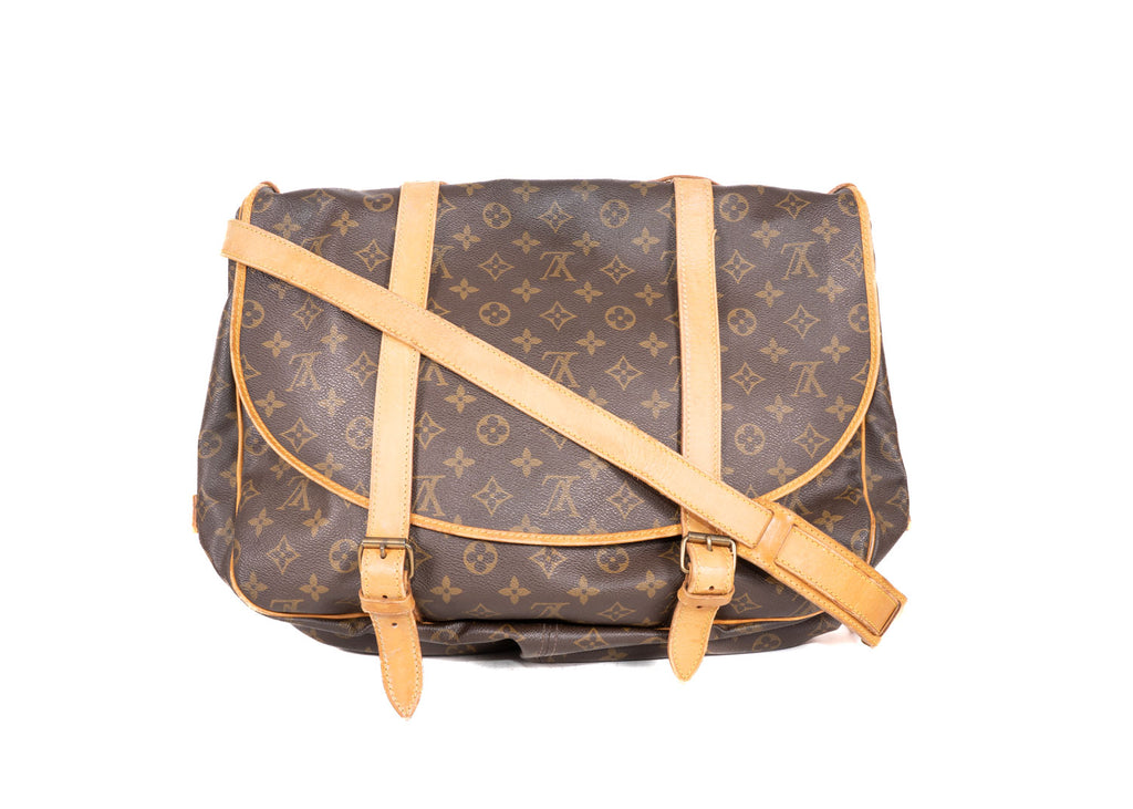 Saumur Monogram Canvas 43