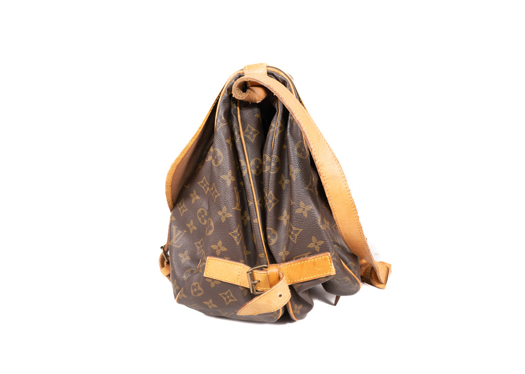 Saumur Monogram Canvas 43