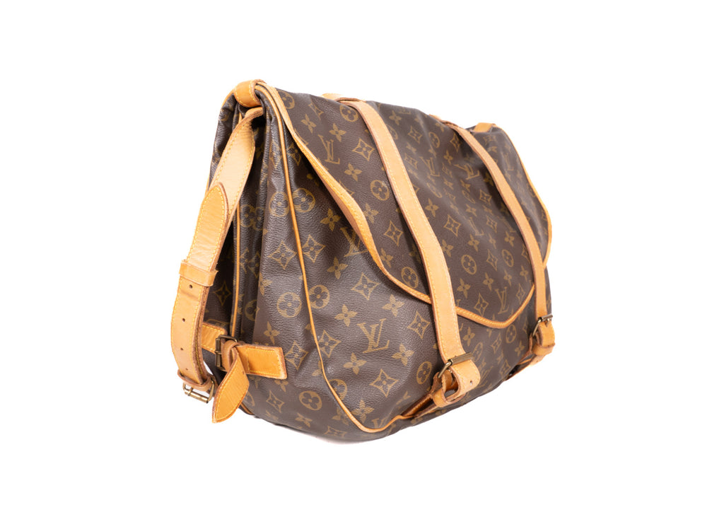 Saumur Monogram Canvas 43