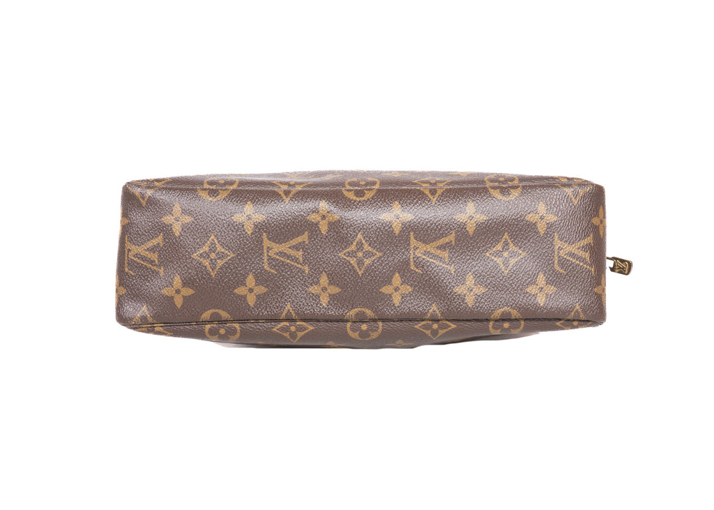 Trousse Toilette Monogram Canvas 28