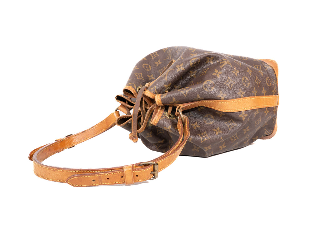 Noe Monogram Canvas Grande