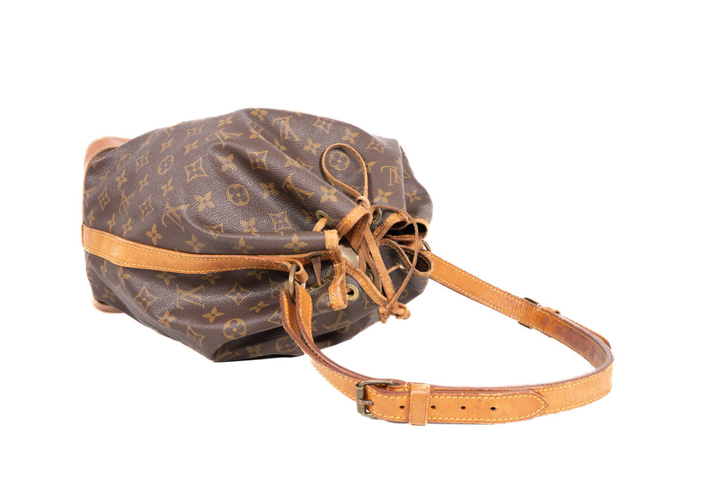 Noe Monogram Canvas Grande