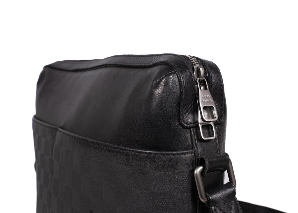 Aktentasche Onyx Damier Infini Calypso MM Messenger Bag Leder