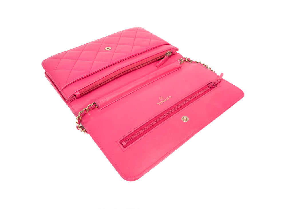 Chanel WOC pink