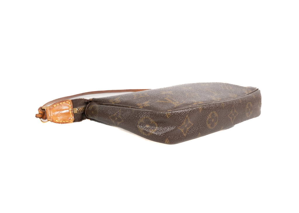 Pochette Monogram Canvas