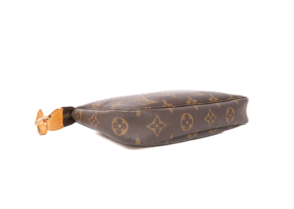 Pochette Monogram Canvas
