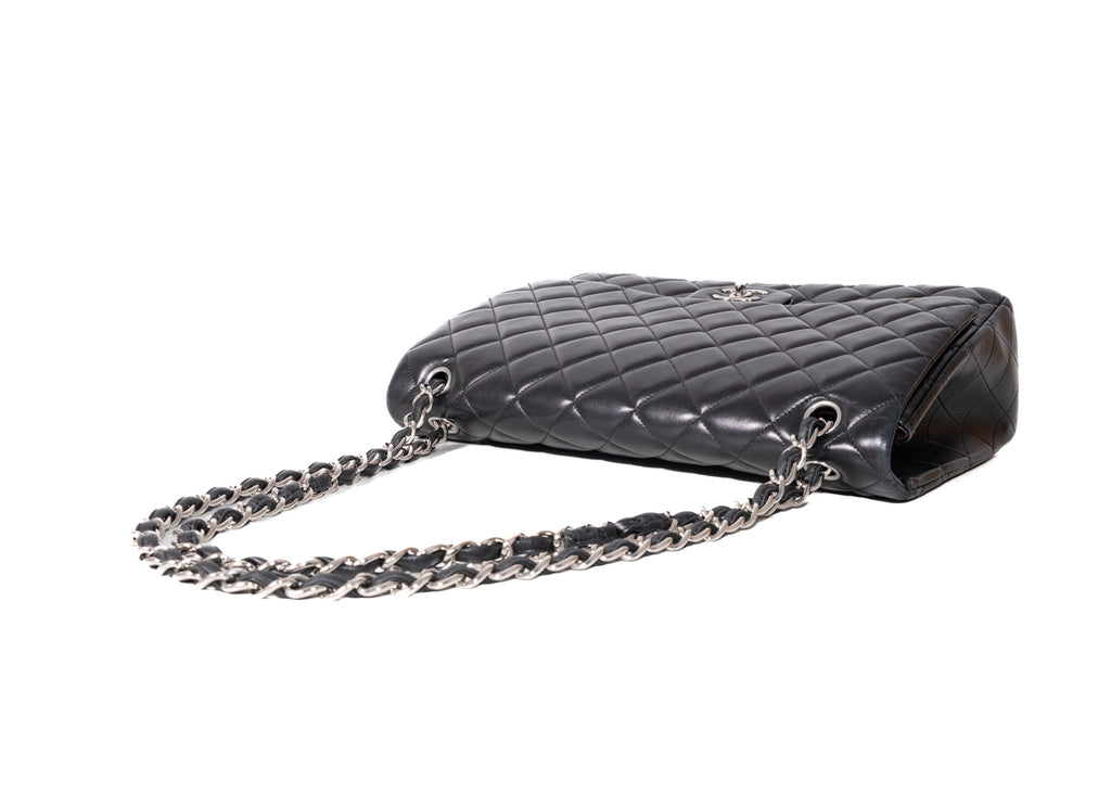 Chanel Maxi Single Flap Schwarz / Silber