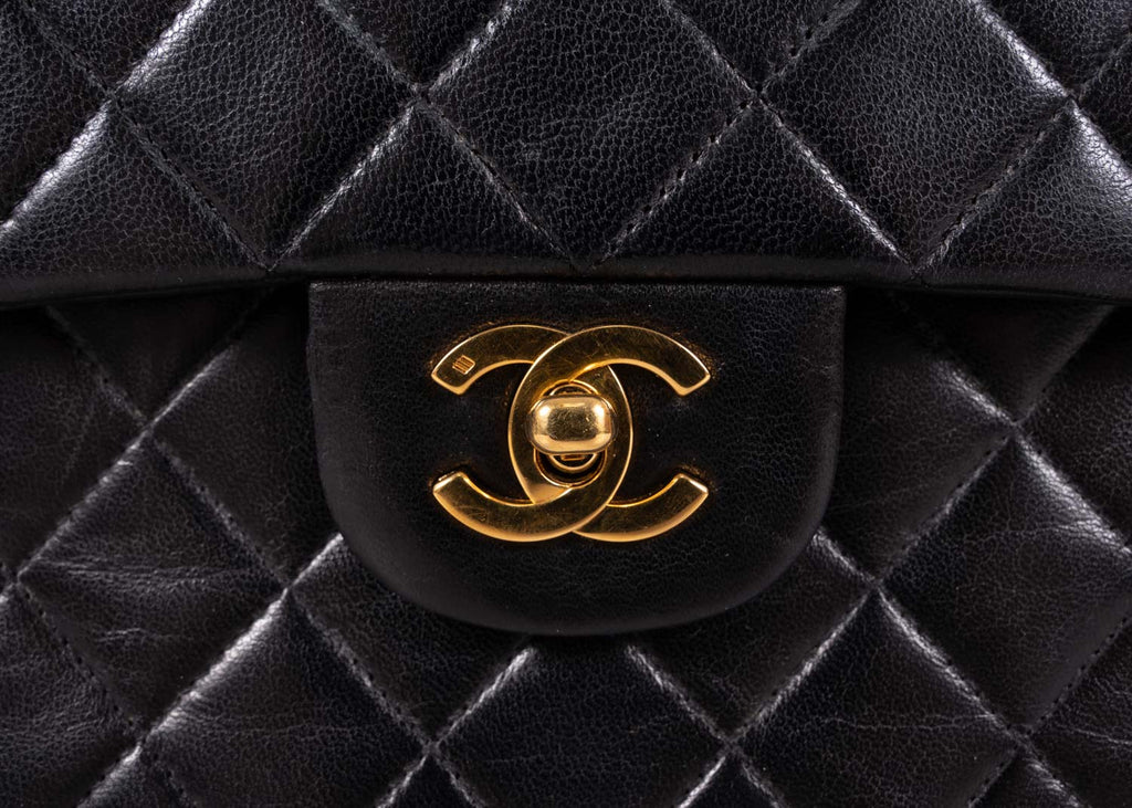 Classic Double Flap Bag Medium Square Schwarz