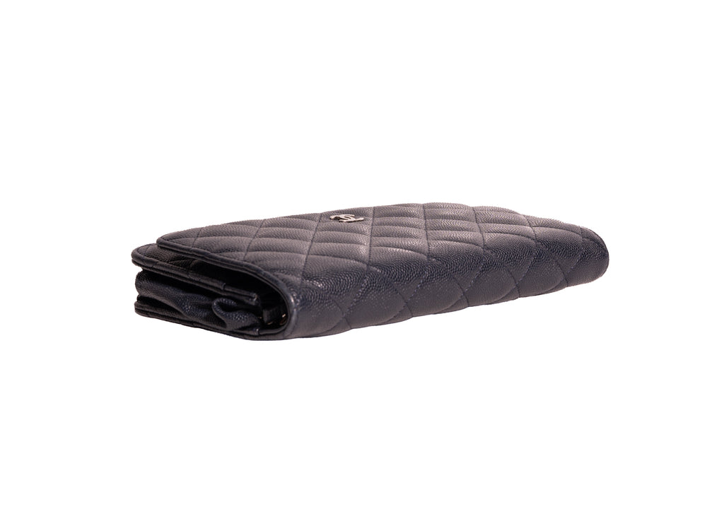 Chanel WOC Kaviar dunkelblau