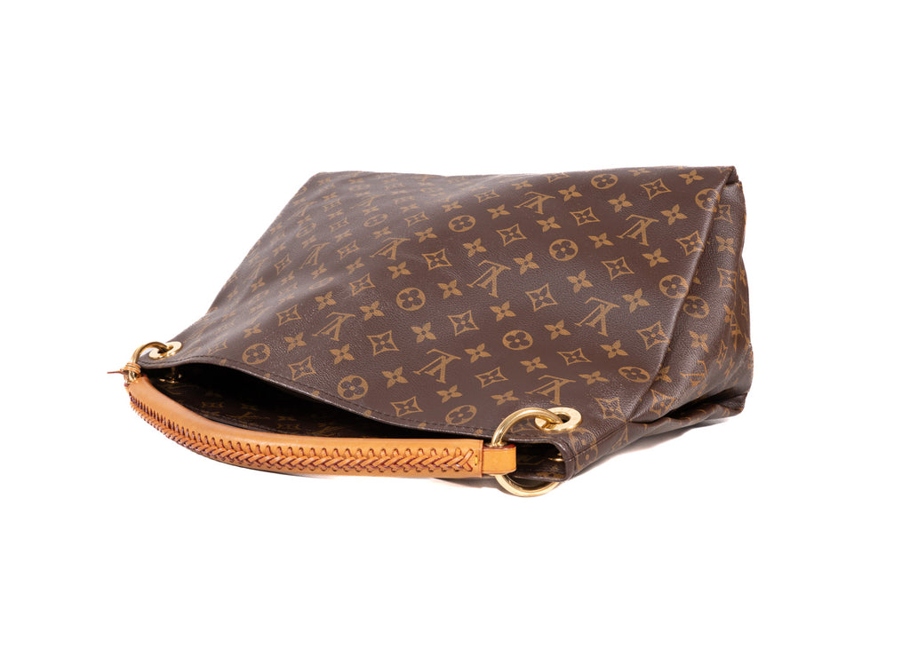 Artsy MM Monogram Canvas