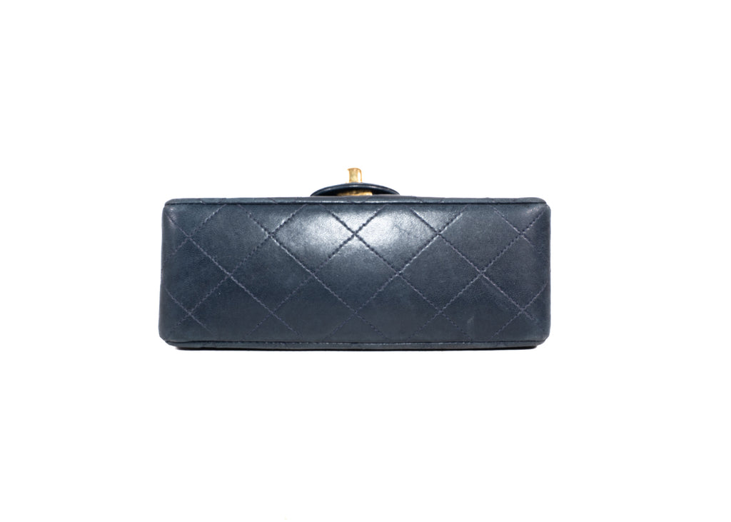 Chanel Mini Square Single Flap dunkelblau