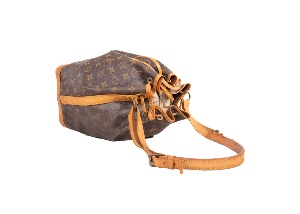 Noe Monogram Canvas Grande