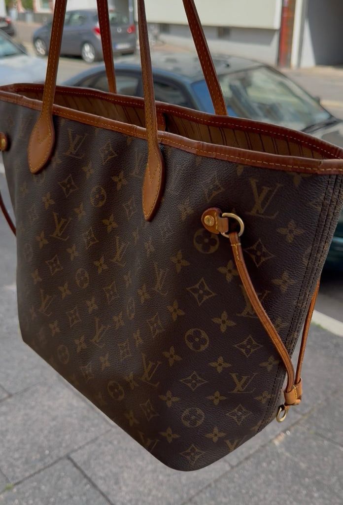 Louis Vuitton Neverfull MM Monogram