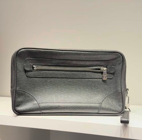 Louis Vuitton Pavel Taiga