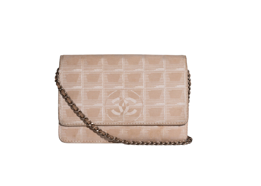 Chanel New Travel Line Wallet on Chain cremeweiß